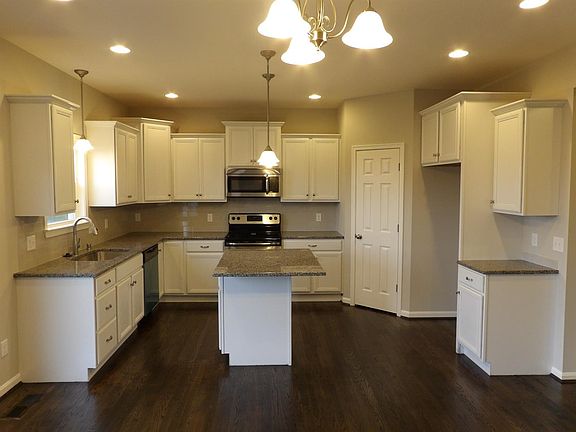 4th image of 8016 Parnell St #5BS