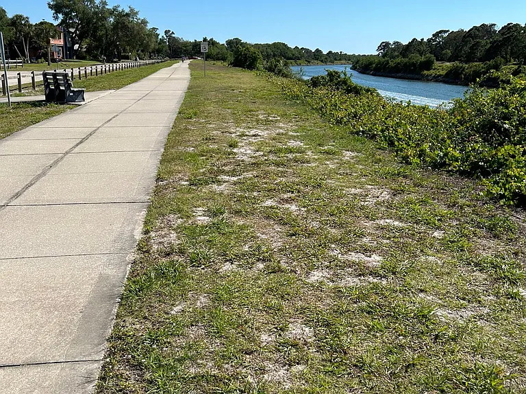 Intracoastal water way and bike path. Hard to get them both in pic. Minutes away.