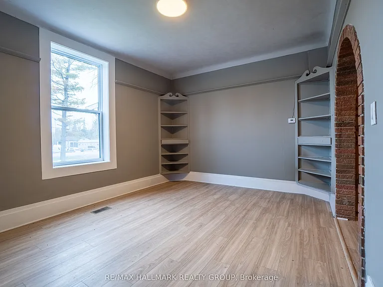 2590 Carp Rd — Photo 7