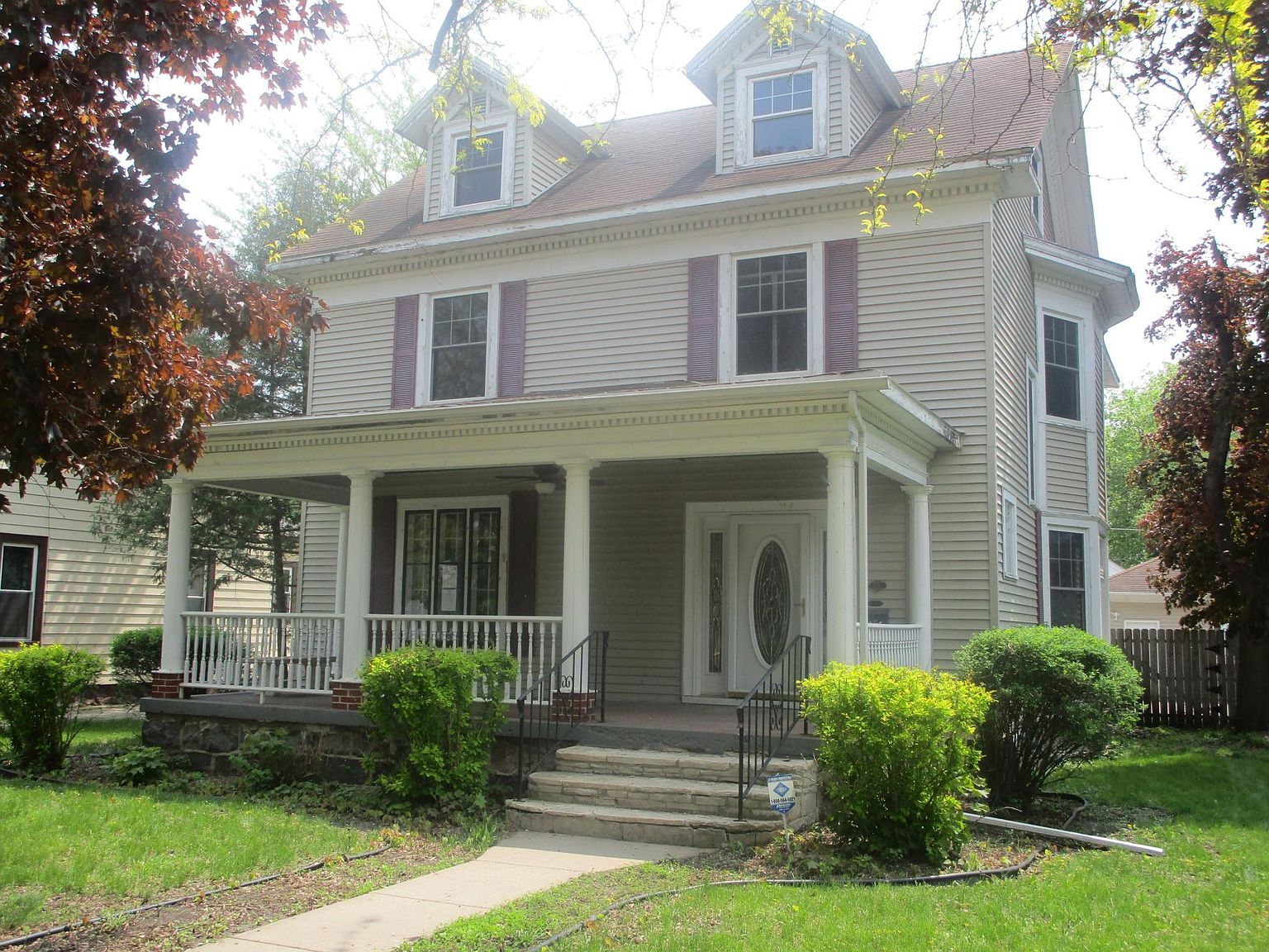 235 9th Ave, Granite Falls, MN 56241 Zillow