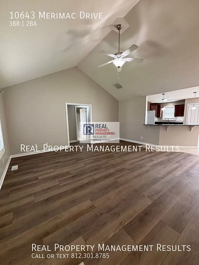 Well-Maintained Newburgh Home with Fenced Backyard & Laundry Room — Photo 2