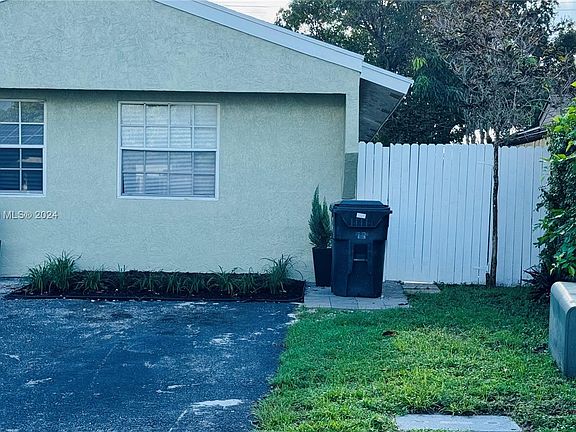 2nd image of 1254 SW 71st Ter