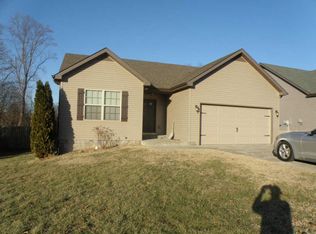 407 Leslie Wood Dr, Clarksville, TN 37040