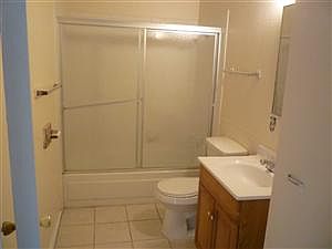 2nd image of 1747 Breckenwood Ct APT 1