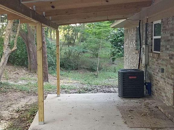 2nd image of 16300 Lake Dr W