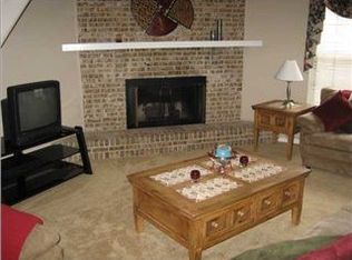 505 Wakefield Ln, Hixson, TN 37343
