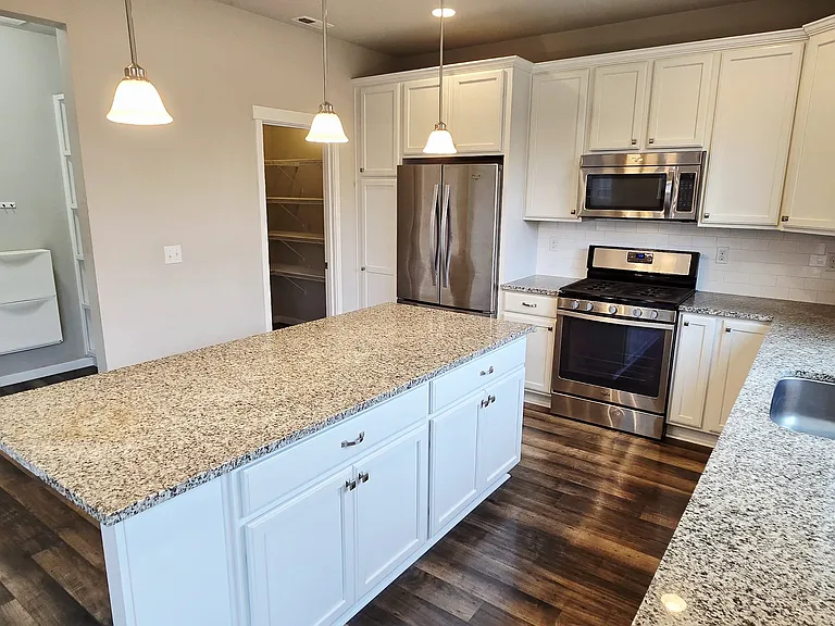 4315 Novak Dr SW — Photo 12