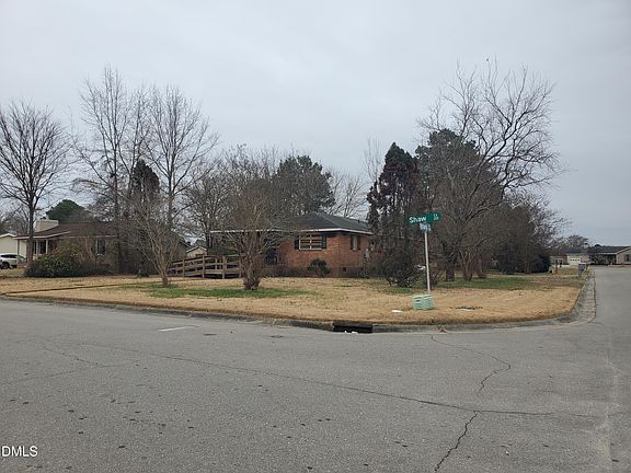 2nd image of 200 Shaw Ct