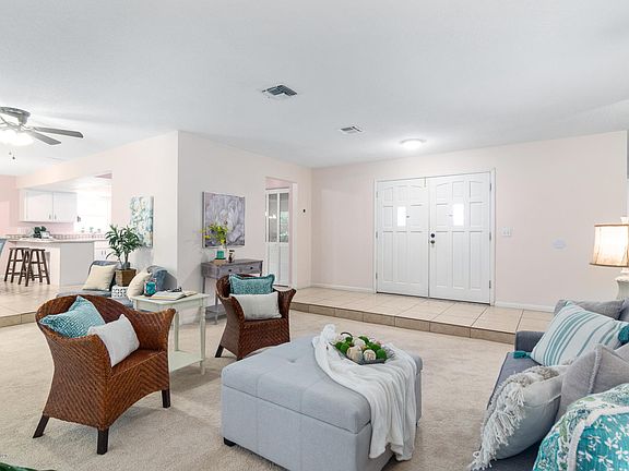 5th image of 240 Avocado St