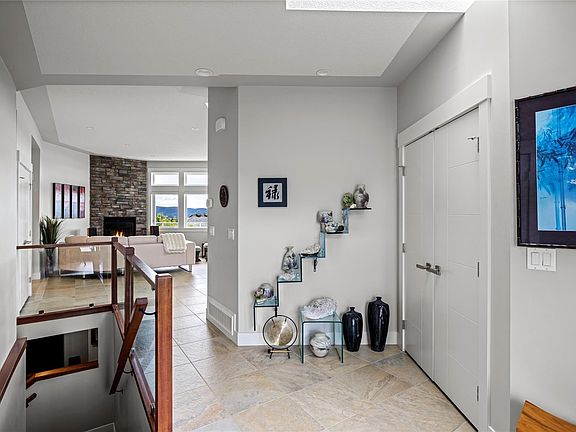 5th image of 605 Stevens Pl