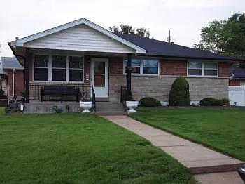 8221 Webmore Dr photo 1