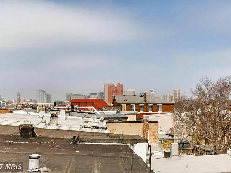 18 W Fort Ave — Photo 11