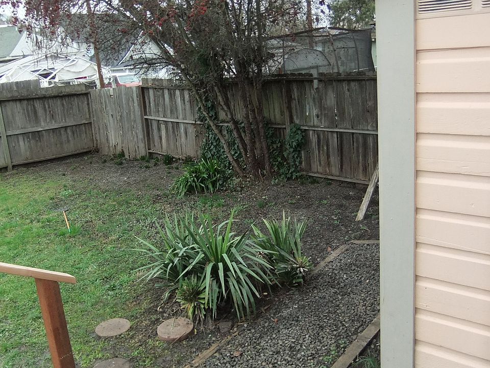 Apt A back yard