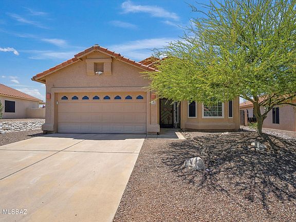 2nd image of 178 S Sonoran Heights Dr