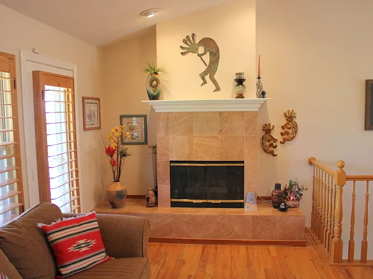 682 Lava Point Dr — Photo 29