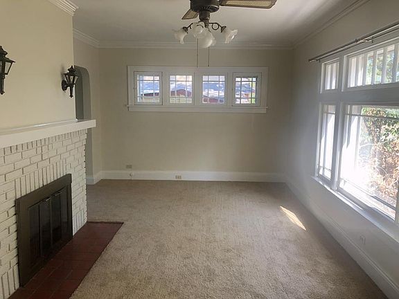 4th image of 1142 Hall Ave