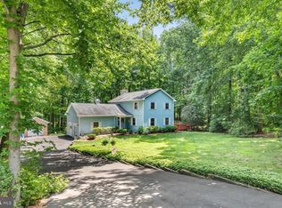 12225 Tall Pines Ct, Fairfax, VA 22030