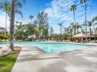 21500 Burbank Blvd APT 124, Woodland Hills, CA 91367