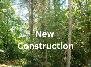 17 Heather Rd, Fairfax, VT 05454