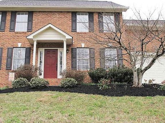 3rd image of 2108 Dana Ln