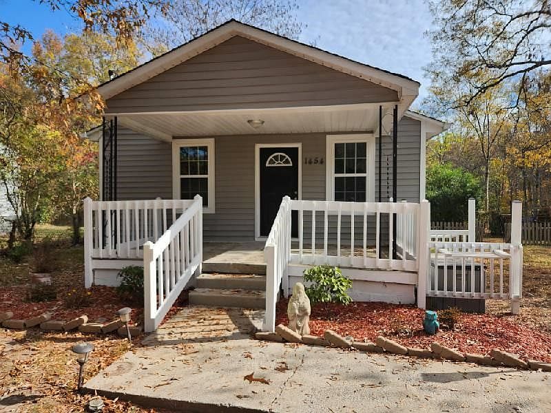 1454 Maplewood Dr, Durham, NC 27704 | Zillow