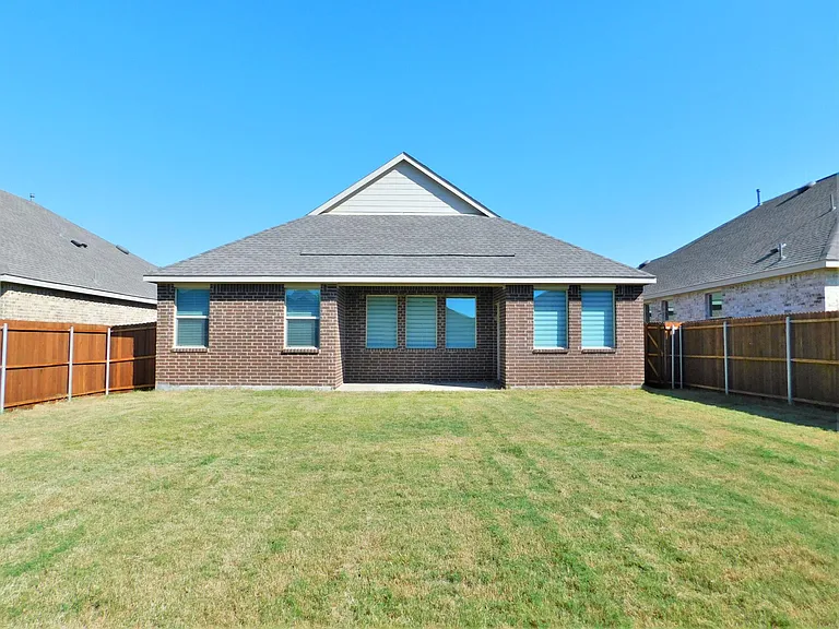 1624 Da Vinci Dr — Photo 26