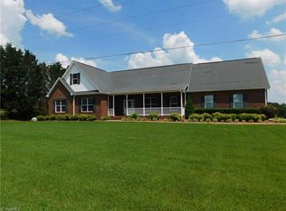 231 Anderson Rd, Siloam, NC 27047