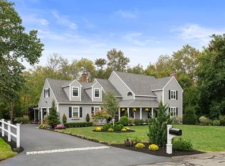 8 Burnham Ln, Danvers, MA 01923