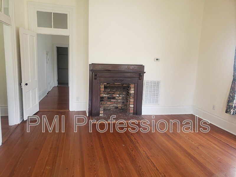 1st image of 519 N Maney Ave APT A