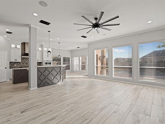 5th image of 8111 Placid Point Ct