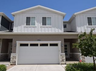 12487 S Shade Ln, Riverton, UT 84065