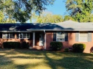 8 Hamden Cir, Cheraw, SC 29520