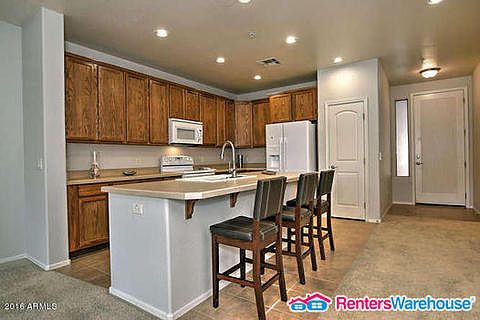 5th image of 10655 N 9th St Unit 104
