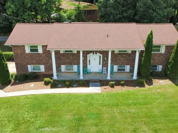 1407 Rosalyn Dr, Knoxville, TN 37914