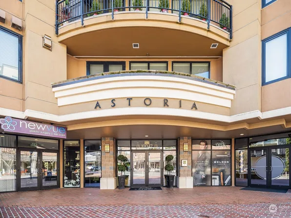 10047 Main Street #212, Bellevue, WA 98004