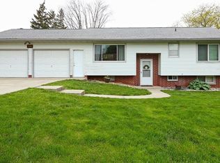 312 Arch Ave NE, Mitchellville, IA 50169