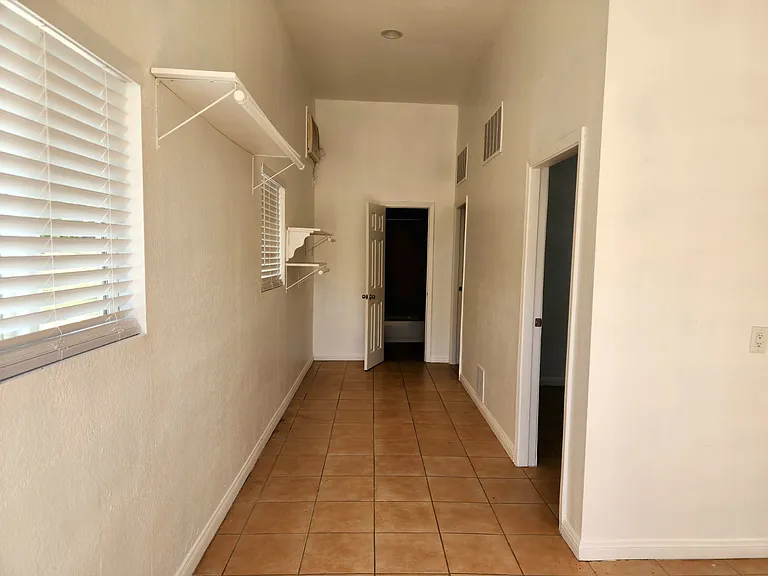 8581 Montara Rd — Photo 7