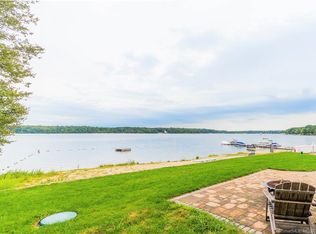 12 Fett Rd, Salem, CT 06420