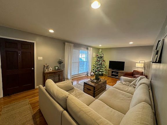 4th image of 1434 Jaywood Dr