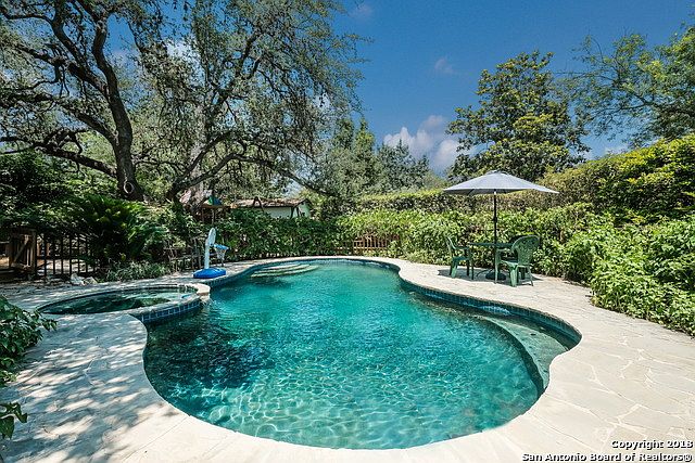 1st image of 19626 Encino Knoll St