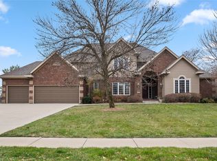 9168 NW 73rd St, Johnston, IA 50131