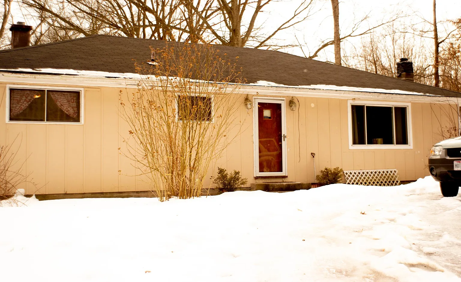 26929 Schady Rd photo 1