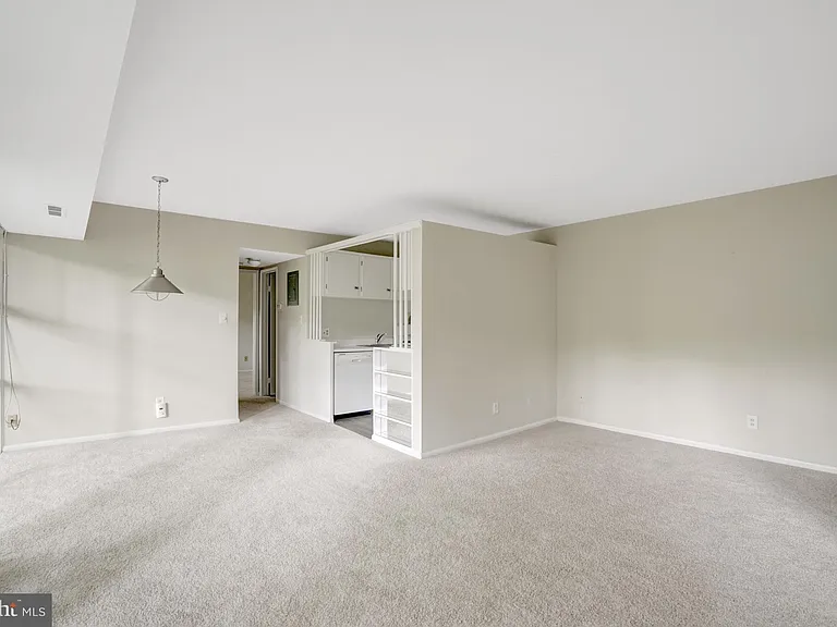 7717 Donnybrook Ct #103 — Photo 47