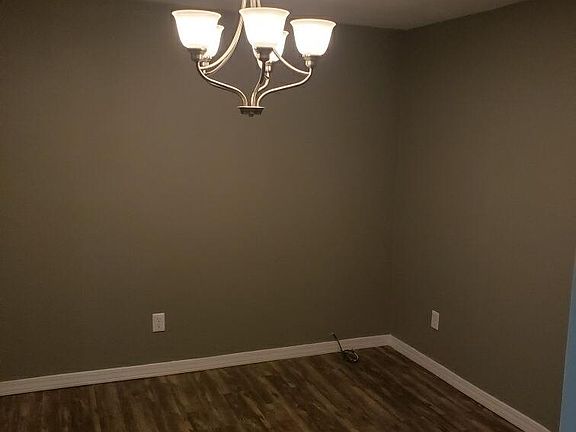 4th image of 64 Horn Rd