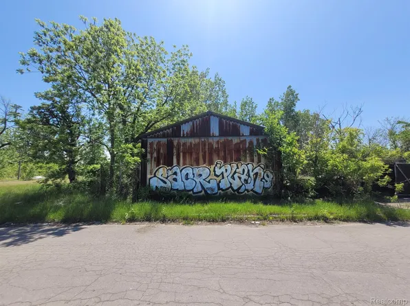 6460 Cymbal St, Detroit, MI 48211