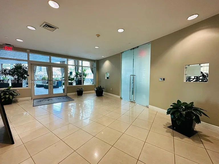 1250 S Miami Ave #1707 — Photo 13