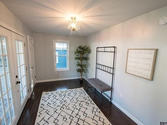 3rd image of 48 Wilson Ave