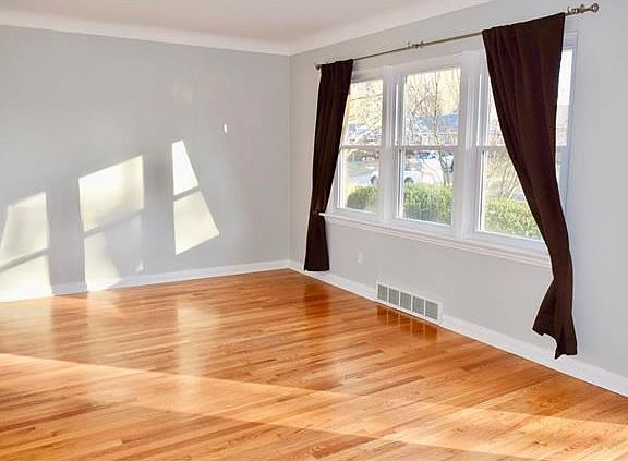 2nd image of 9431 Koerber Ln