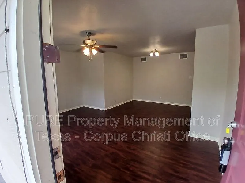 1 bed, 1.0 bath, 659 sqft, $725 — Photo 2