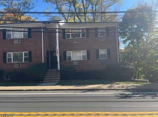 90 Mount Kemble Ave APT 8, Morristown, NJ 07960